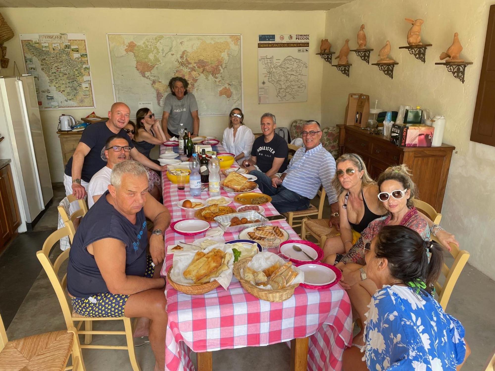 Casa Vacanze Podere Marilla 페치올리 외부 사진