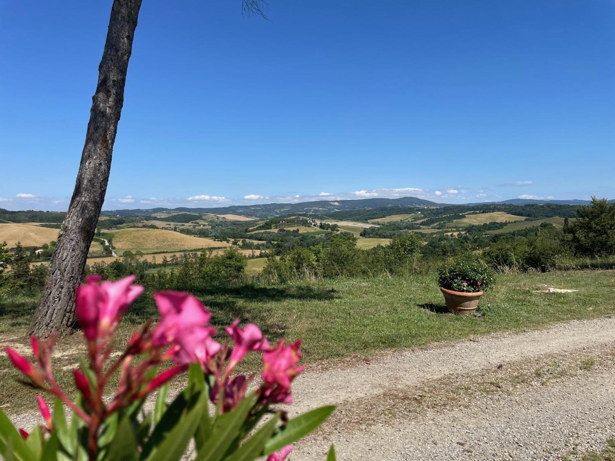 Casa Vacanze Podere Marilla 페치올리 외부 사진